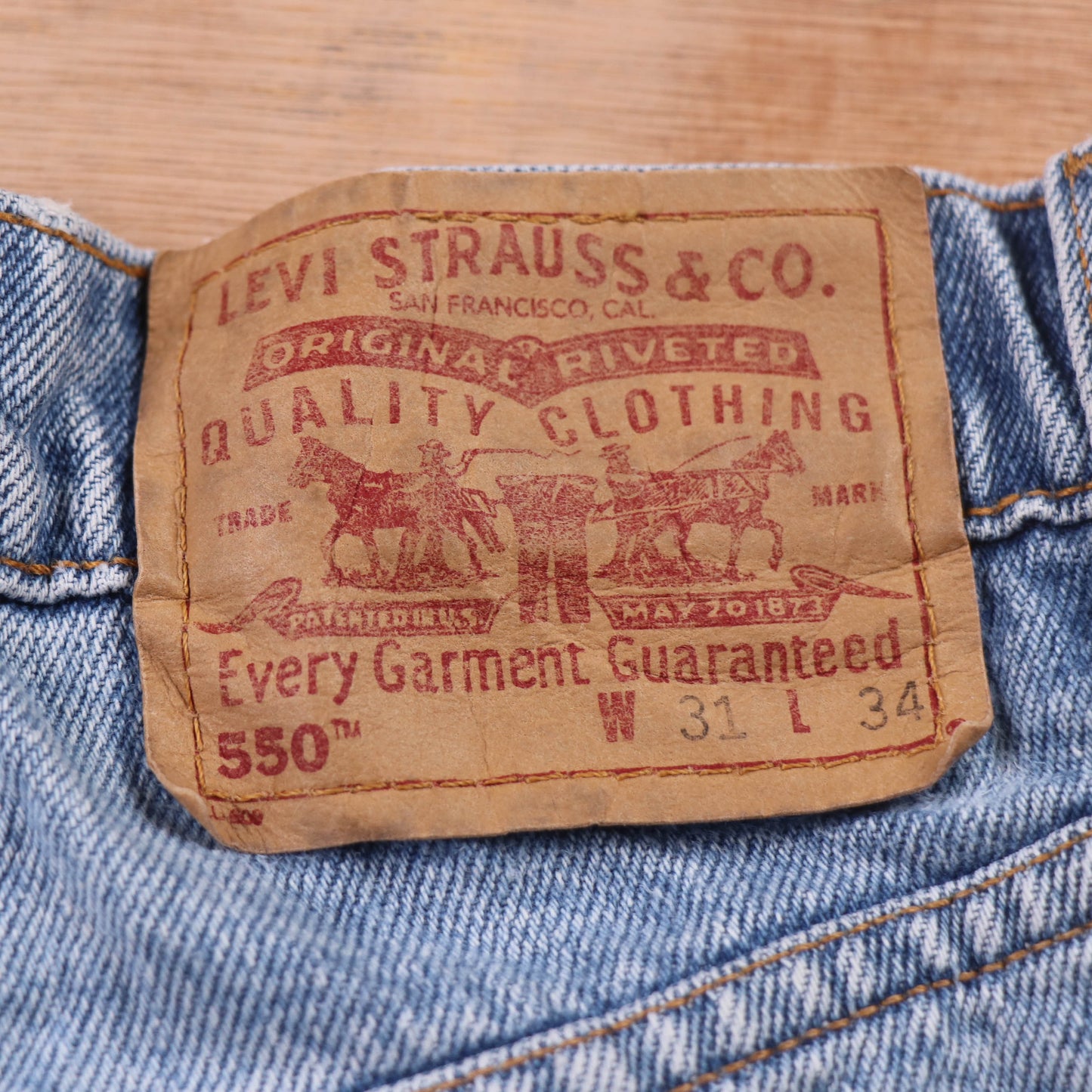 Levi's 550 Red Tab W28 L34 Tapered Leg Relaxed Fit Blue Denim Jeans