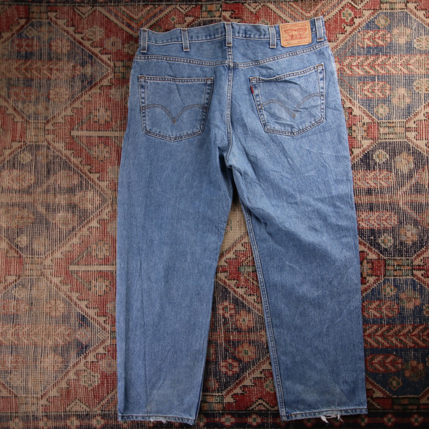 Levi's 550 Red Tab W38 L29 Tapered Leg Relaxed Fit Blue Denim Jeans