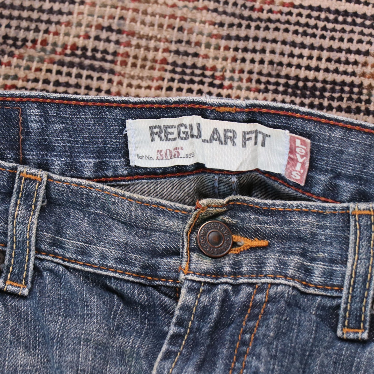Levi's 505 W32 L29 Straight Leg Regular Fit Classic Ripped Style Blue Denim Jean
