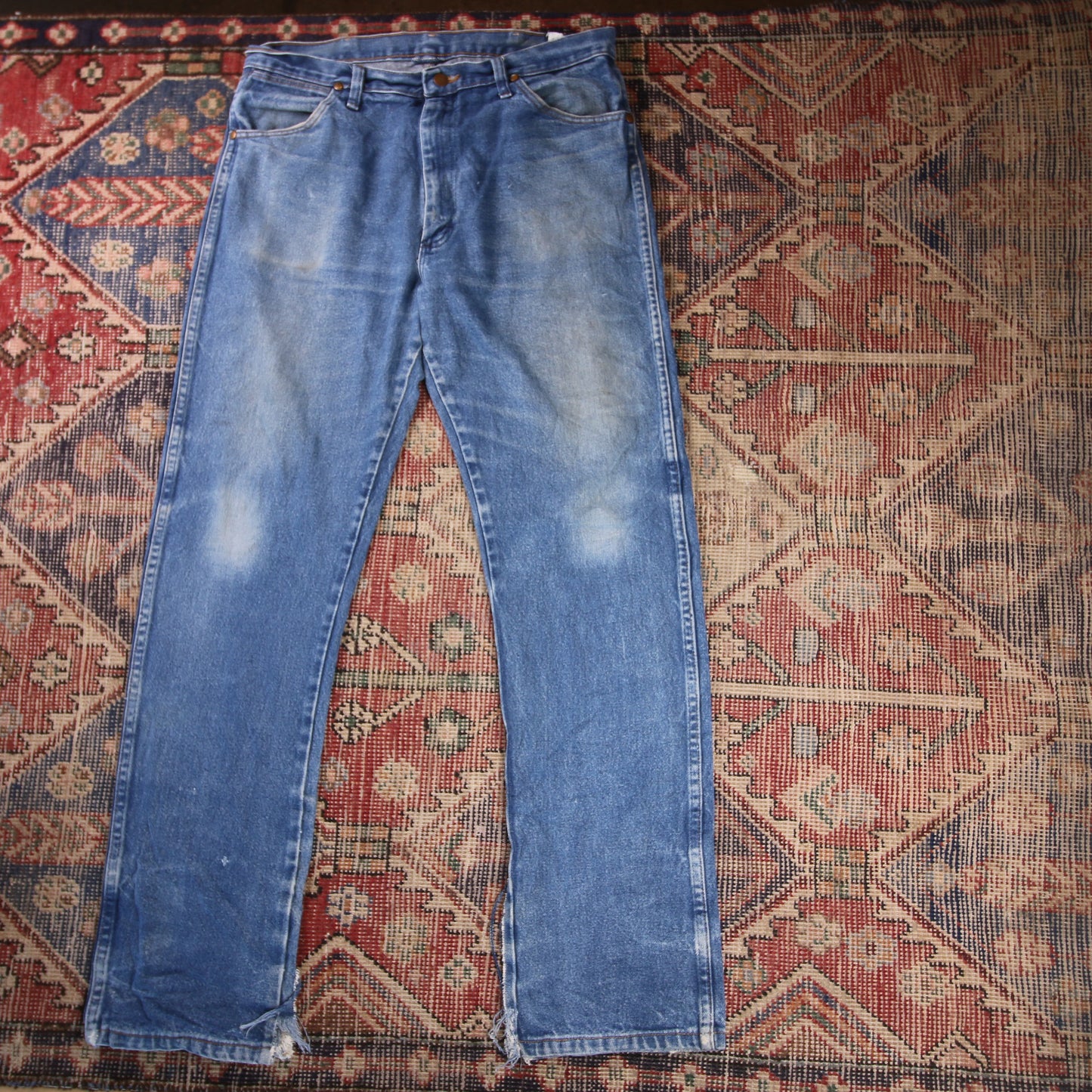 Wrangler W34 L32 Straight Leg Relaxed Fit Blue Denim Jeans