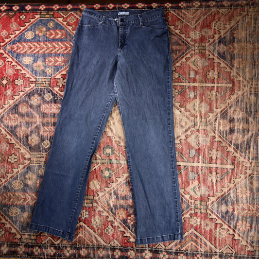 Wrangler W32 L32 Straight Leg Relaxed Fit Blue Denim Jeans