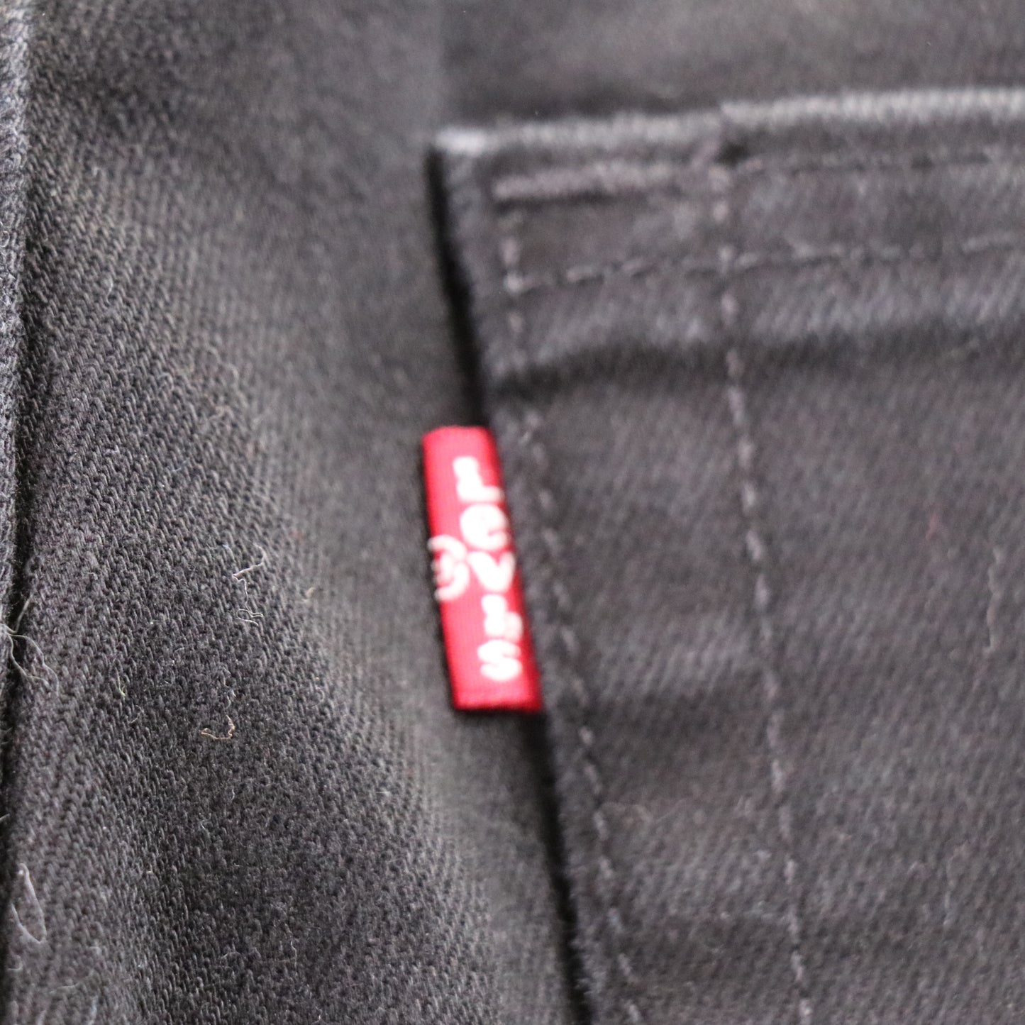 Levi's 512 Red Tab W28 L28 Tapered Leg Slim Fit Black Denim Jeans