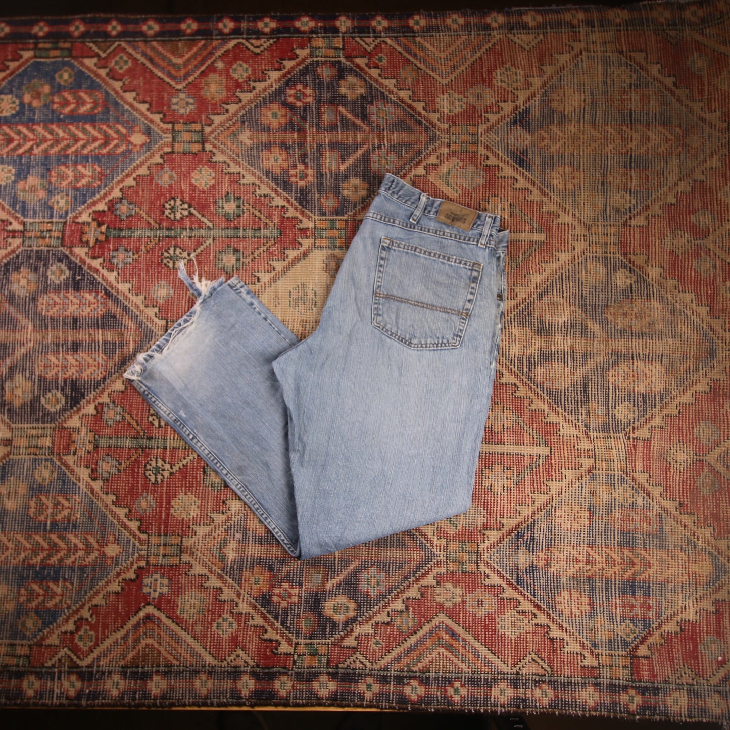 Wrangler W38 L30 Straight Leg Relaxed Fit Blue Denim Jeans