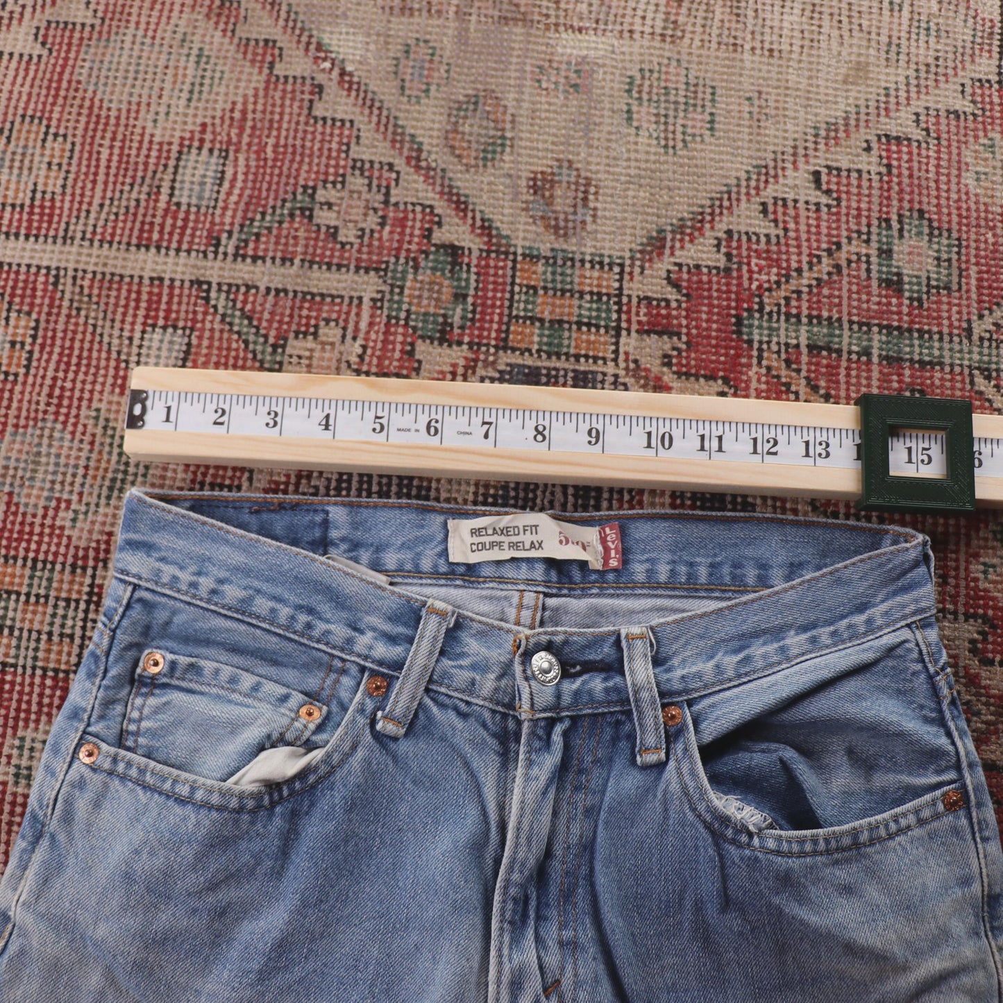 Levi's 550 Red Tab W30 L30 Tapered Leg Relaxed Fit Blue Denim Jeans