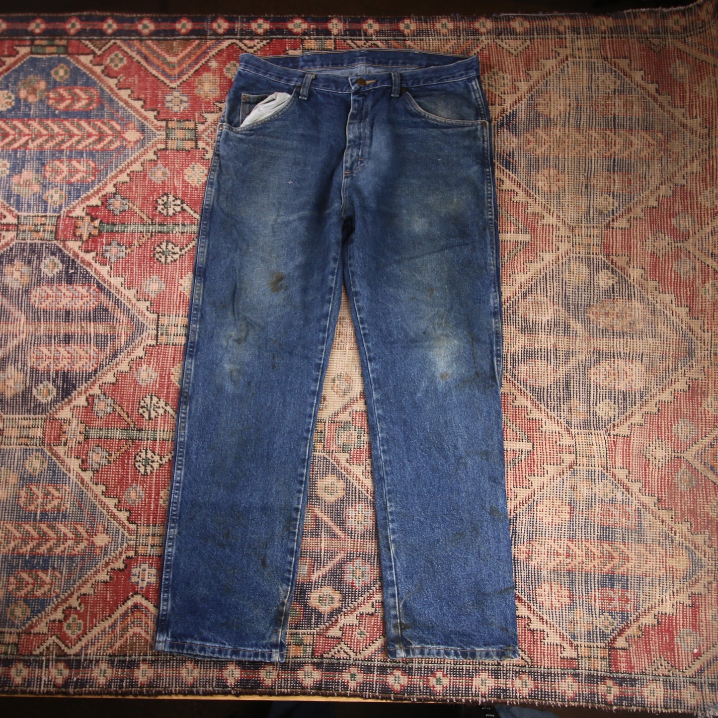 Wrangler W34 L30 Straight Leg Relaxed Fit Blue Denim Jeans