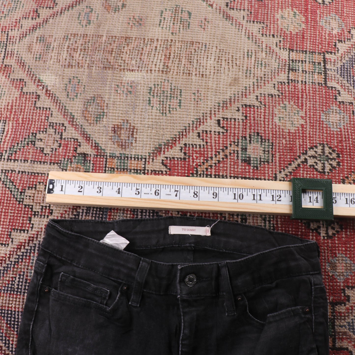 Levi's 710 Red Tab W28 L27 Skinny Black Denim Jeans