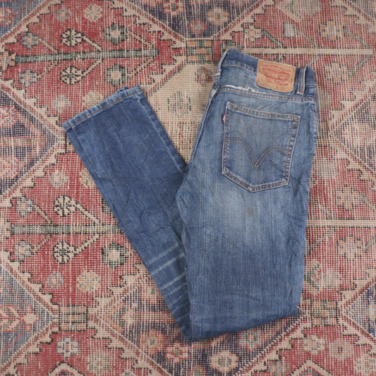 Levi's W32 L32 Tapered Leg Blue Denim Jeans