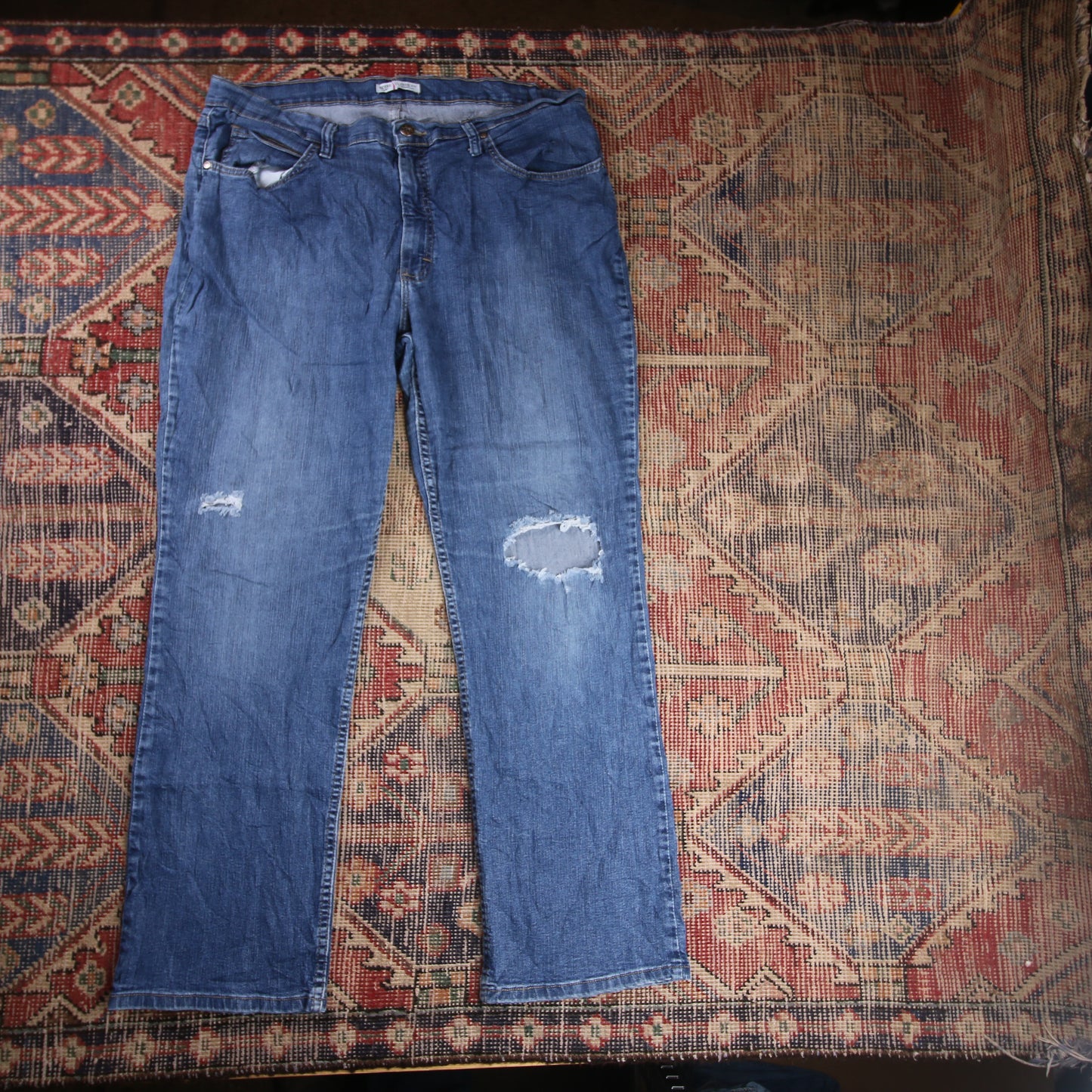 Lee W36 L29 Straight Leg Classic Ripped Style Blue Denim Jeans