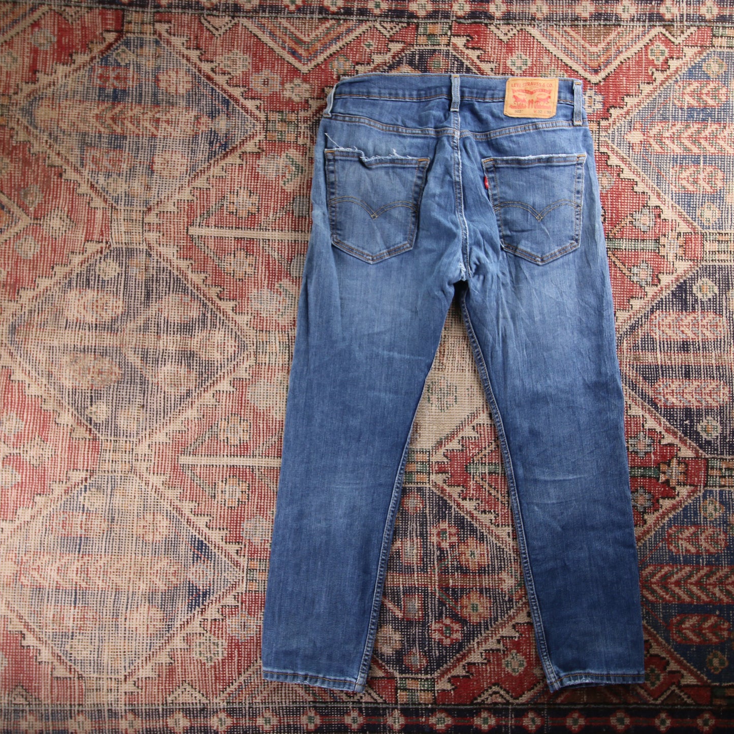 Levi's 502 Red Tab W32 L28 Tapered Leg Regular Fit Classic Ripped Style Blue Den