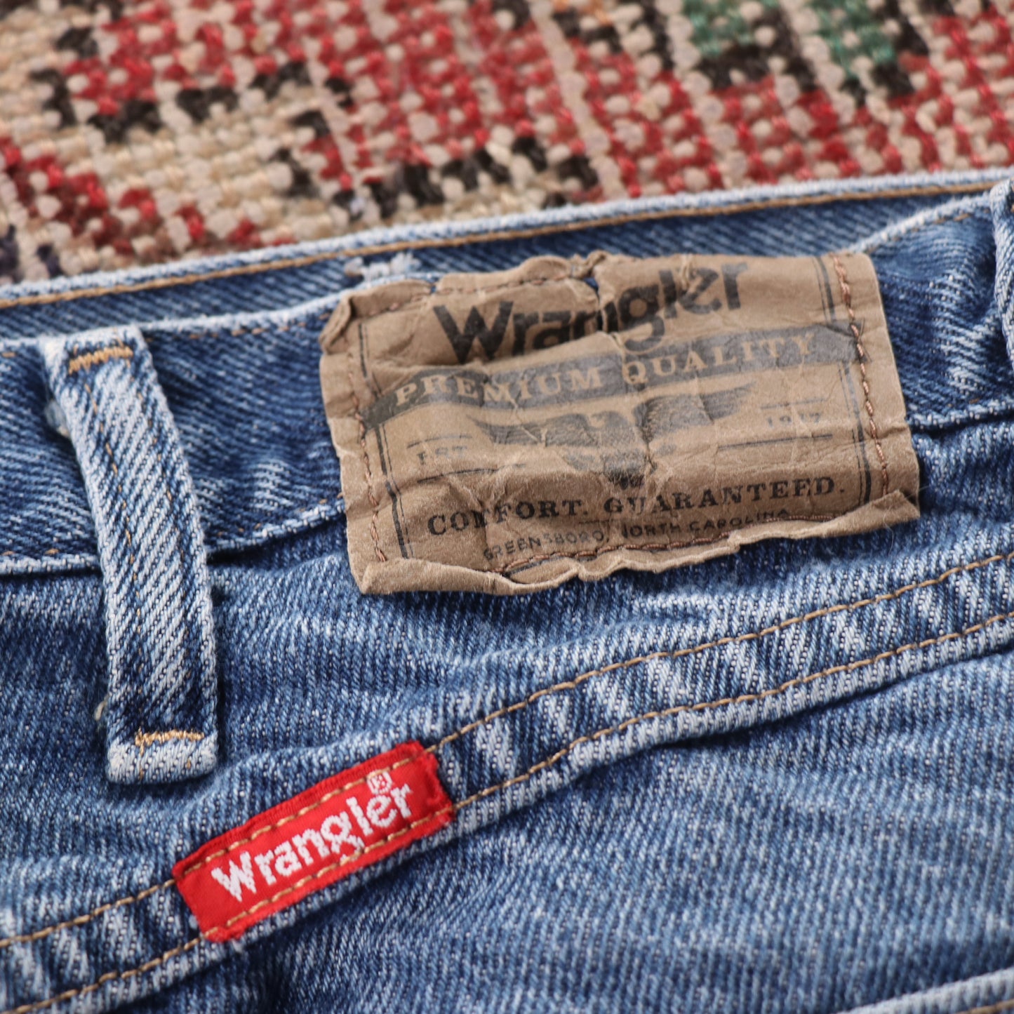 Wrangler W38 L32 Relaxed Blue Denim Jeans