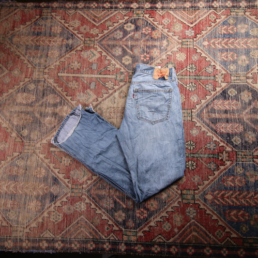 Levi's 527 W34 L31 Bootcut Classic Ripped Style Blue Denim Jeans
