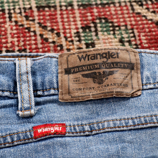Wrangler Orange Tab W44 L29 Relaxed Classic Ripped Style Blue Denim Jeans