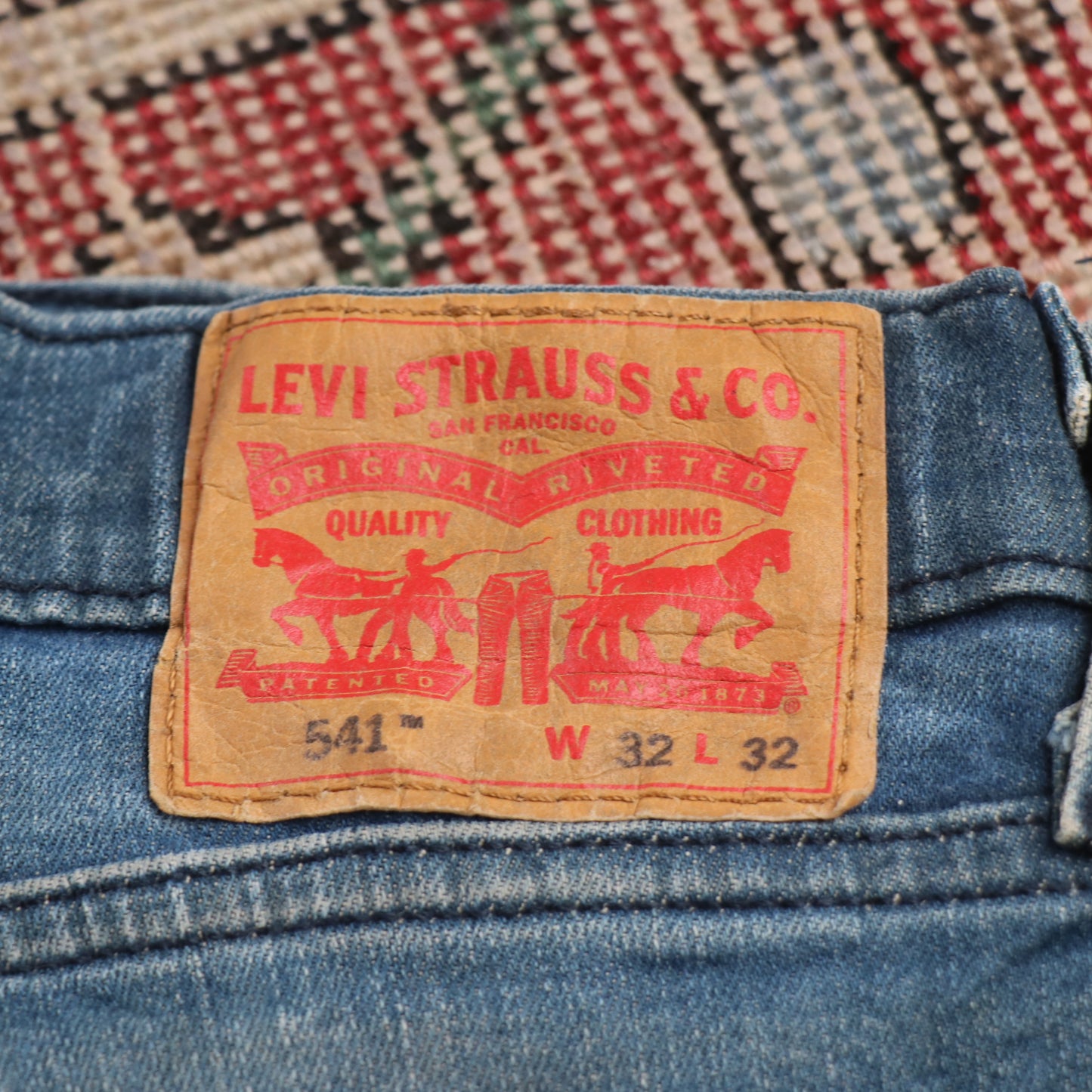 Levi's 541 W32 L30 Tapered Leg Blue Denim Jeans