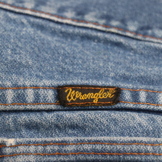 Wrangler W26 L24 Straight Leg Relaxed Fit Classic Ripped Style Blue Denim Jeans