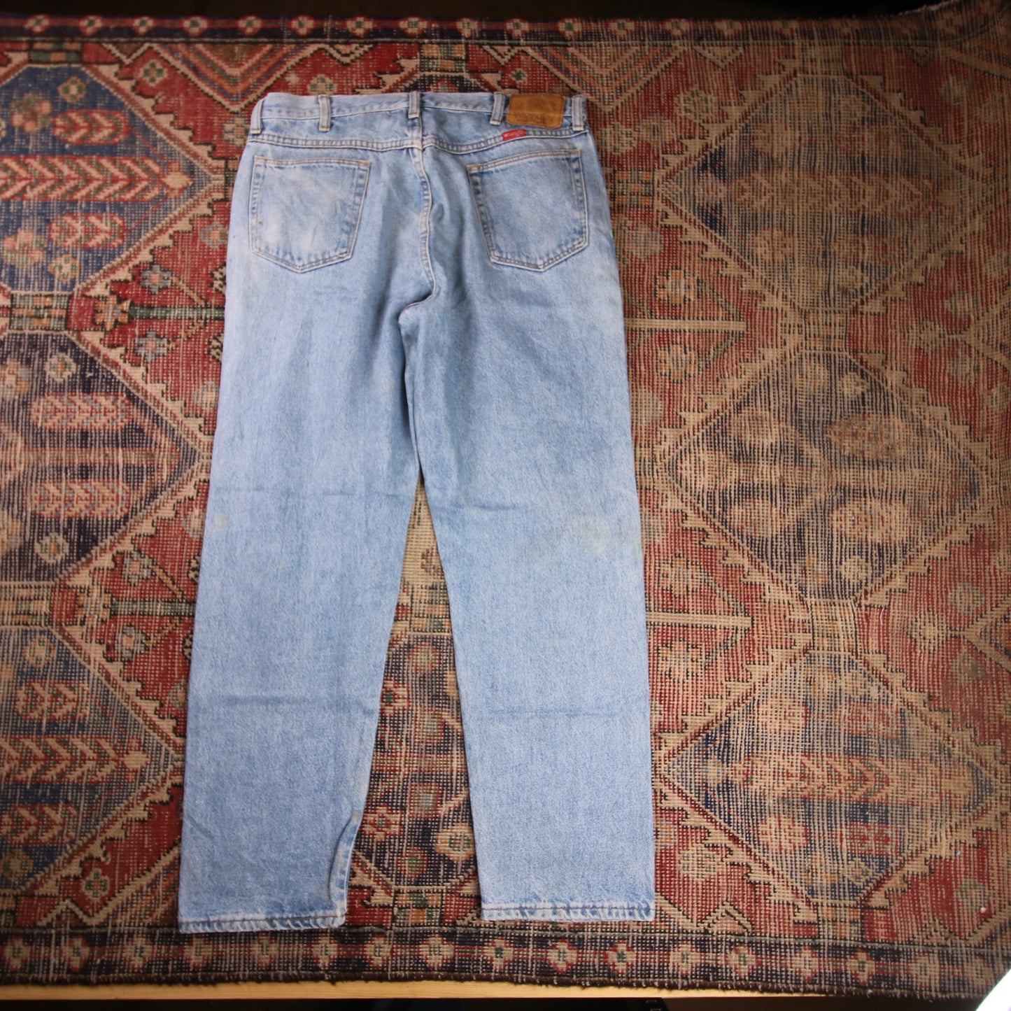 Wrangler W34 L28 Straight Leg Relaxed Fit Blue Denim Jeans