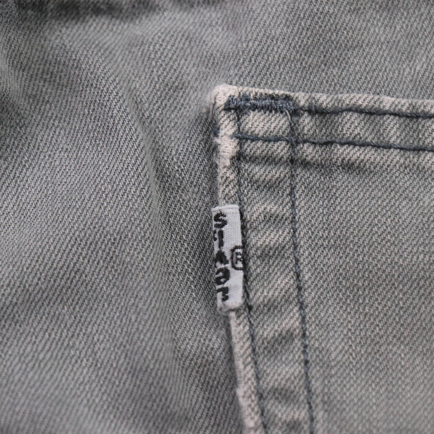 Levi's 505 Red Tab W36 L31 Straight Leg Regular Fit Grey Denim Jeans