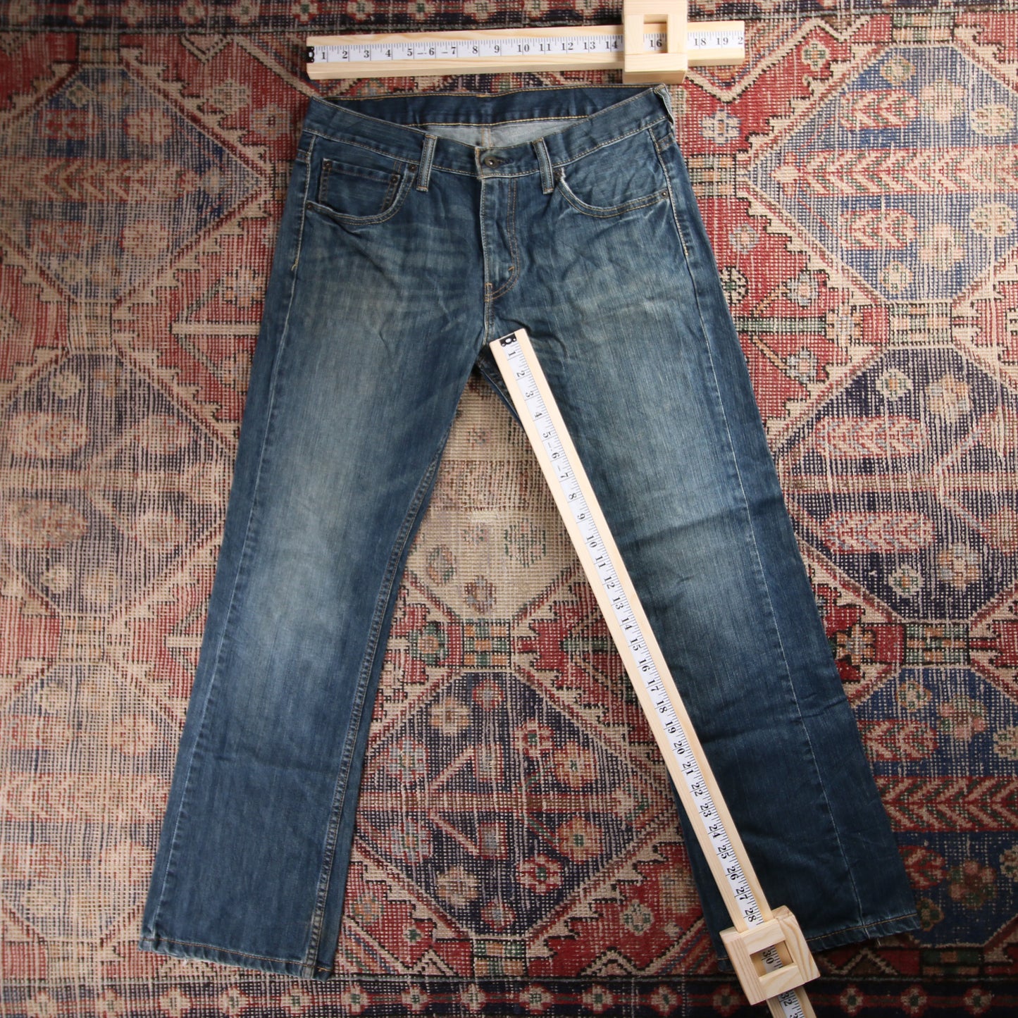 Levi's Red Tab W32 L28 Straight Leg Relaxed Fit Blue Denim Jeans