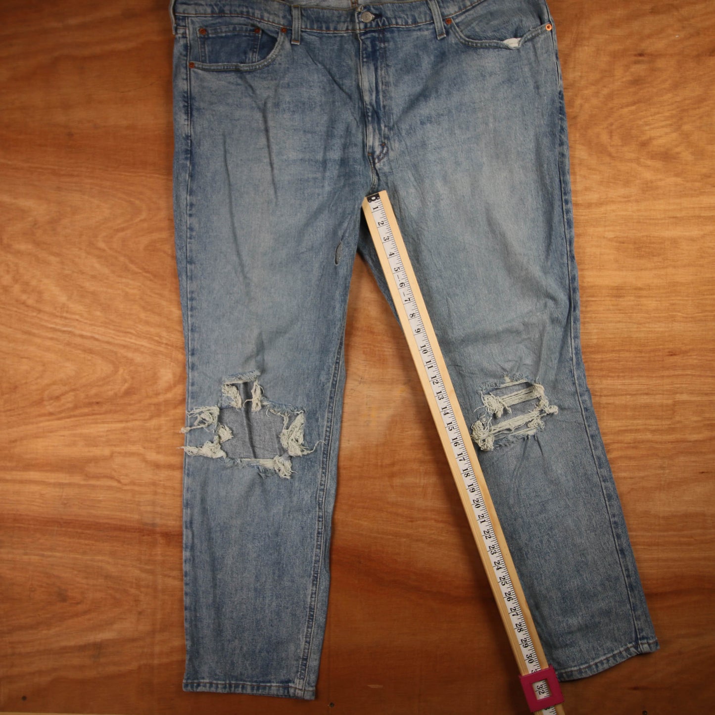 Levi's 541 Red Tab W48 L32 Tapered Leg Blue Denim Jeans