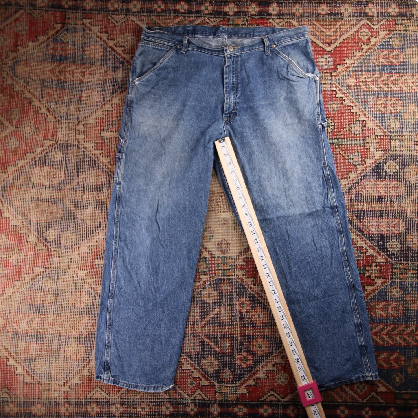 Wrangler W32 L30 Relaxed Blue Denim Jeans