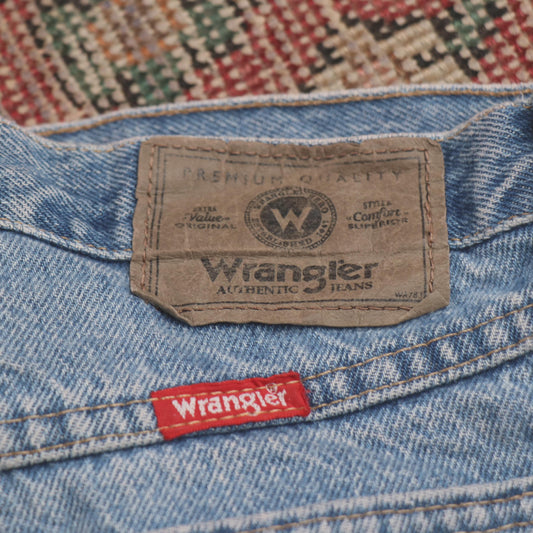 Wrangler W30 L30 Straight Leg Relaxed Fit Blue Denim Jeans