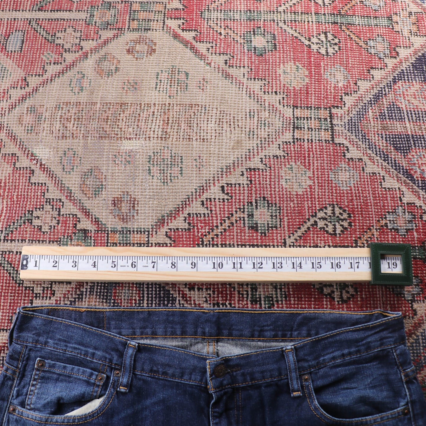 Levi's 569 Red Tab W38 L25 Straight Leg Loose Fit Blue Denim Jeans