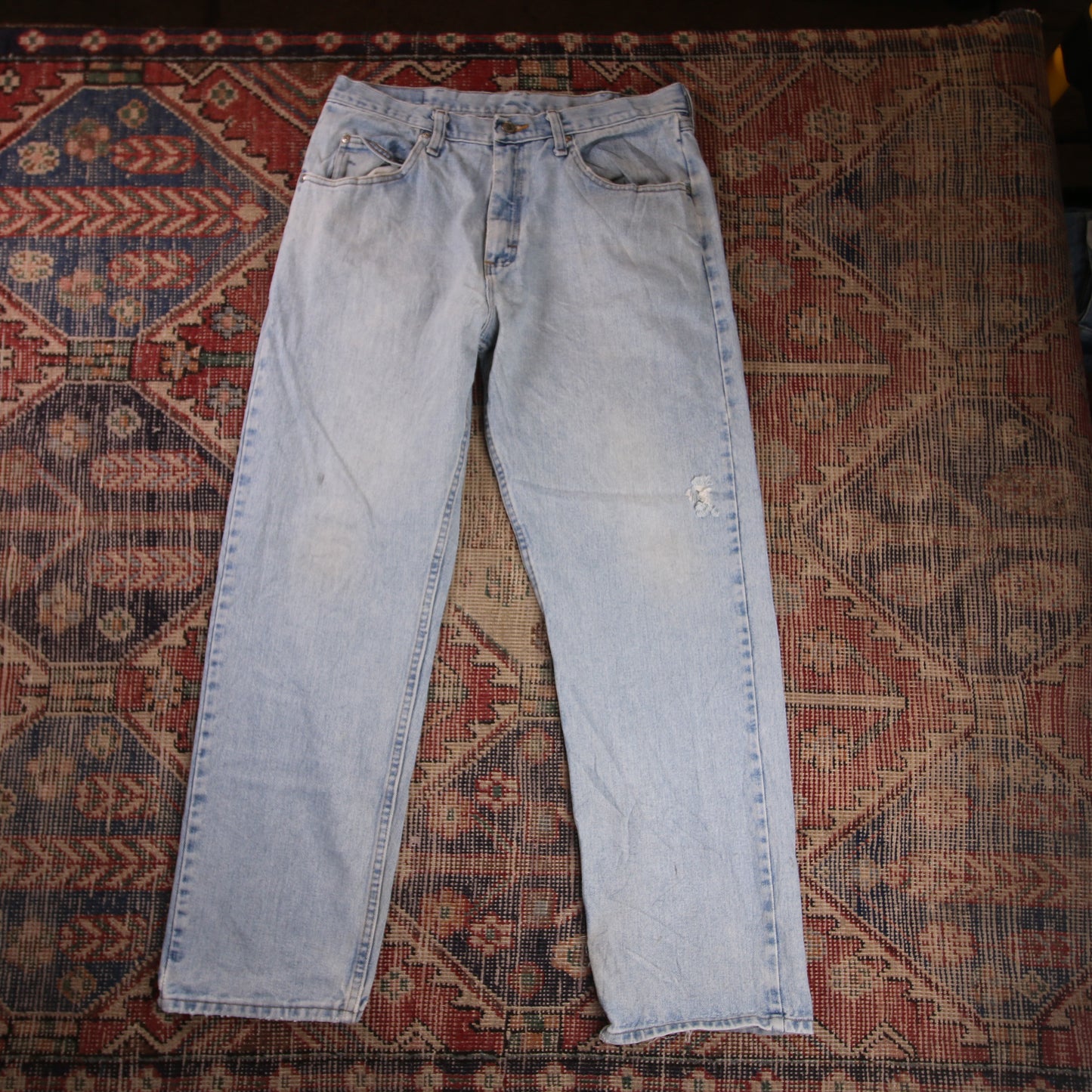 Wrangler W34 L30 Straight Leg Relaxed Fit Blue Denim Jeans