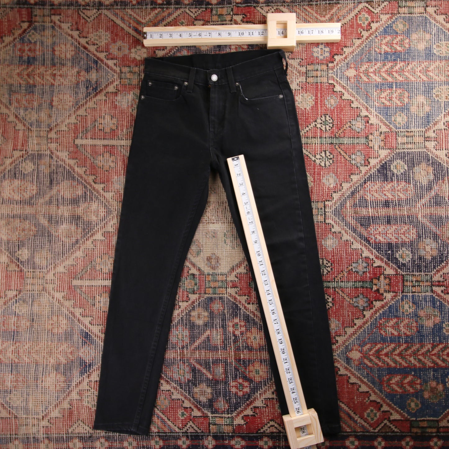 Levi's 512 Red Tab W28 L28 Tapered Leg Slim Fit Black Denim Jeans