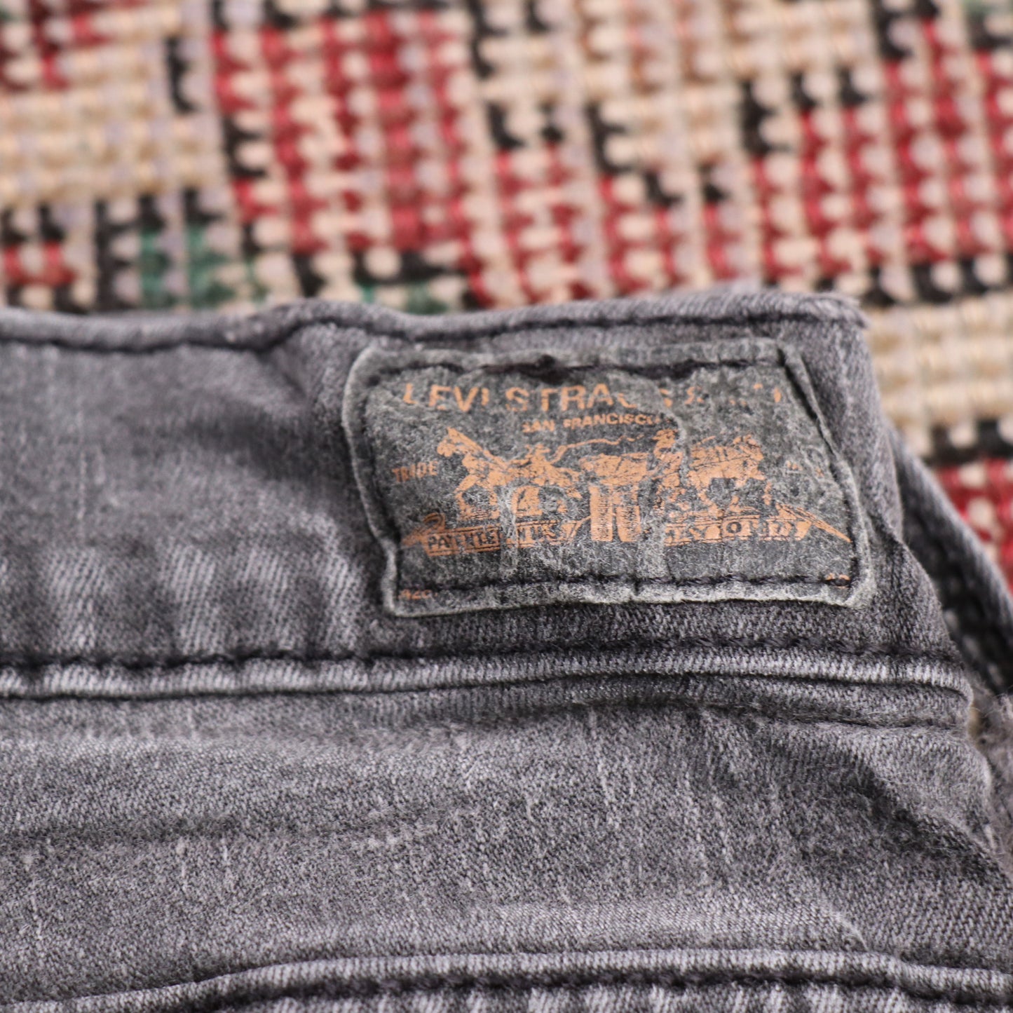 Levi's 512 W26 L30 Flared Black Denim Jeans