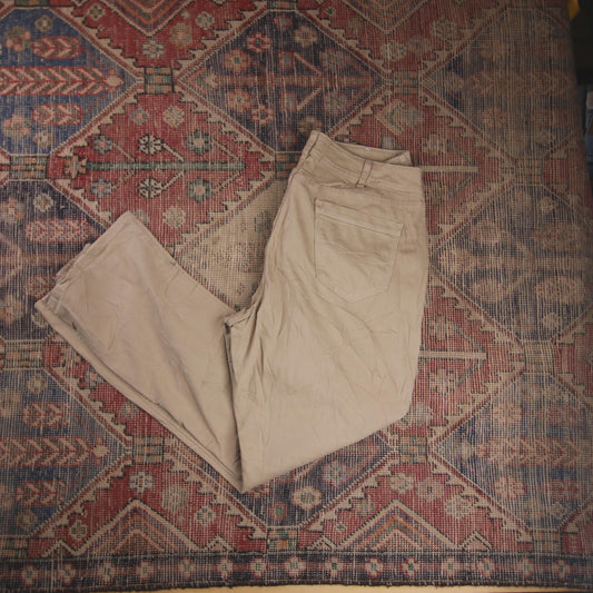 Lee W40 L33 Bootcut Beige Denim Trousers