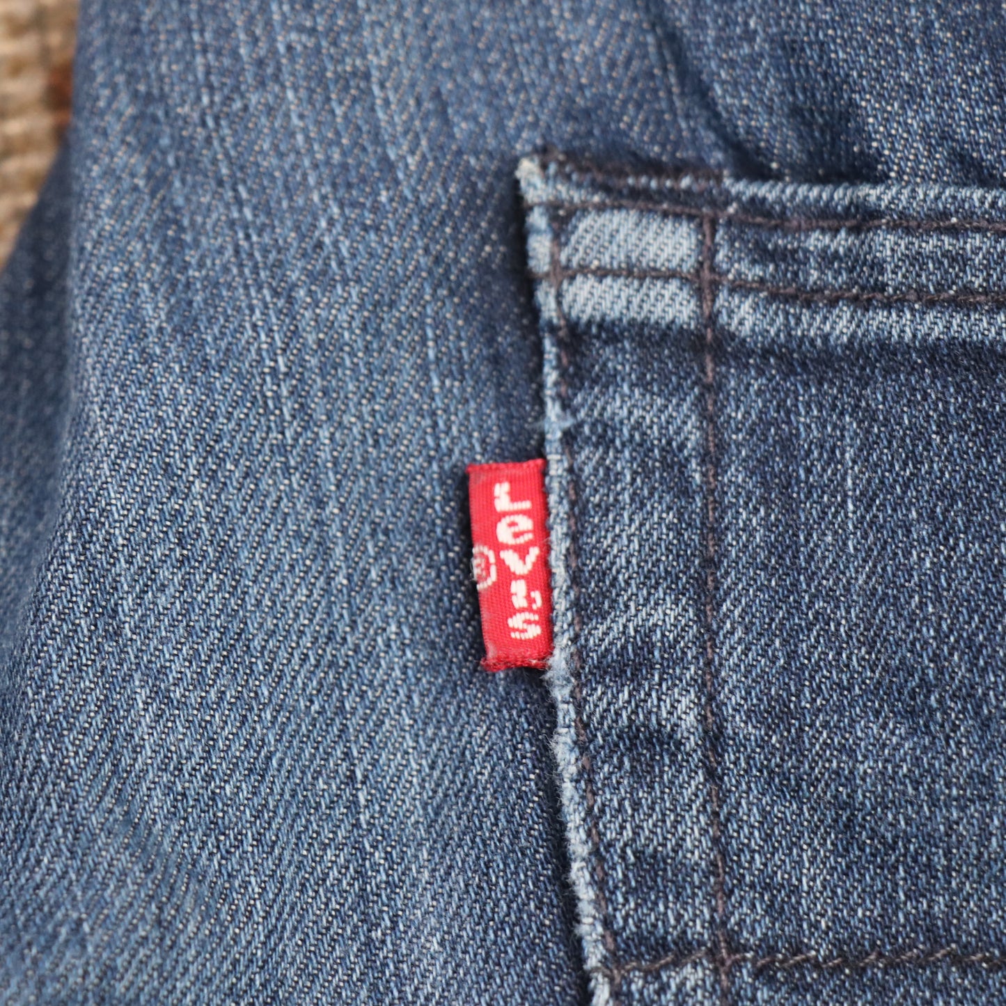 Levi's W32 L31 Straight Leg Relaxed Fit Blue Denim Jeans