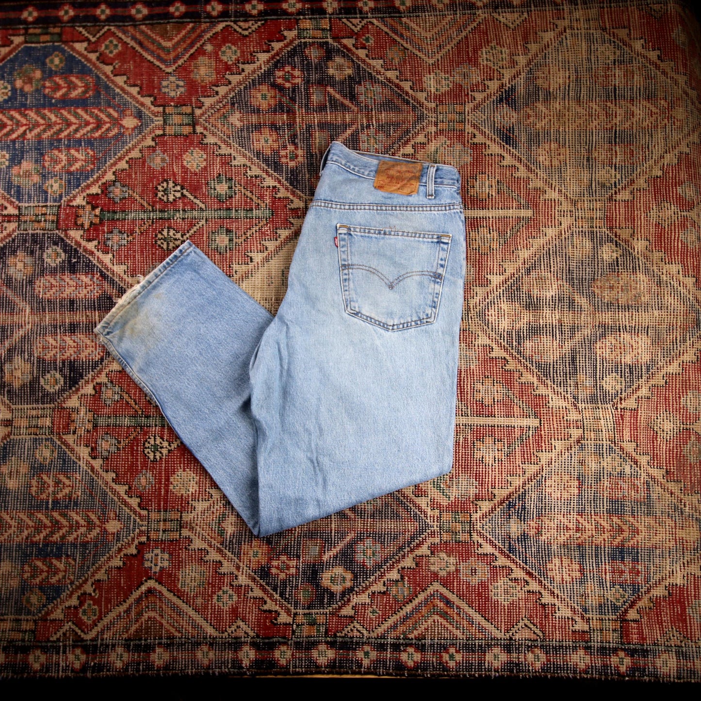 Levi's 550 W40 L31 Tapered Leg Relaxed Fit Classic Ripped Style Blue Denim Jeans