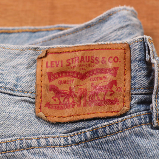 Levi's 550 Red Tab W38 L30 Tapered Leg Relaxed Fit Grey Denim Jeans