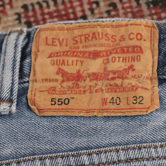 Levi's 550 W38 L31 Tapered Leg Relaxed Fit Blue Denim Jeans