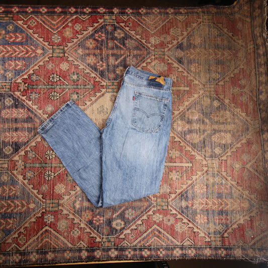 Levi's 559 W38 L31 Straight Leg Relaxed Fit Blue Denim Jeans