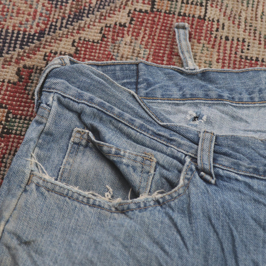 Lee W38 L30 Straight Leg Relaxed Fit Distressed Style Blue Denim Jeans