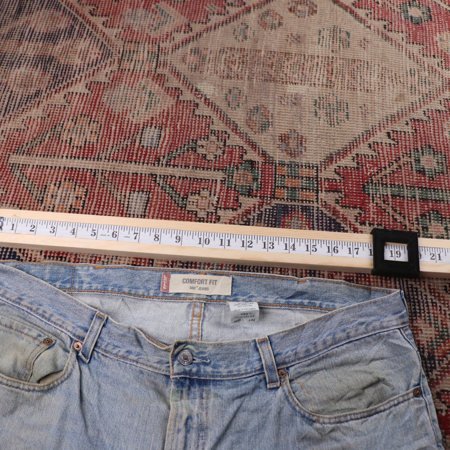 Levi's 560 Red Tab W38 L33 Comfort Fit Blue Denim Jeans