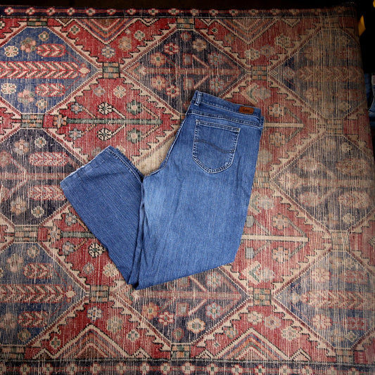Lee W38 L29 Straight Leg Relaxed Fit Blue Denim Jeans