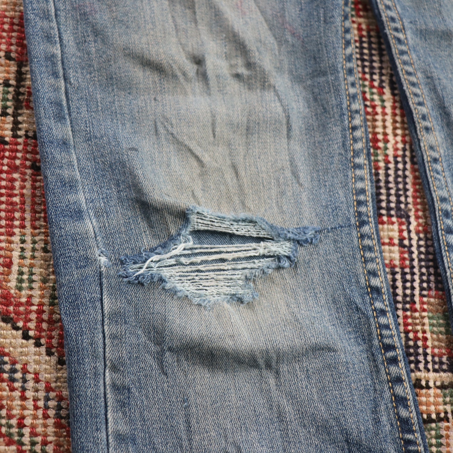Levi's W24 L27 Skinny Classic Ripped Style Blue Denim Jeans