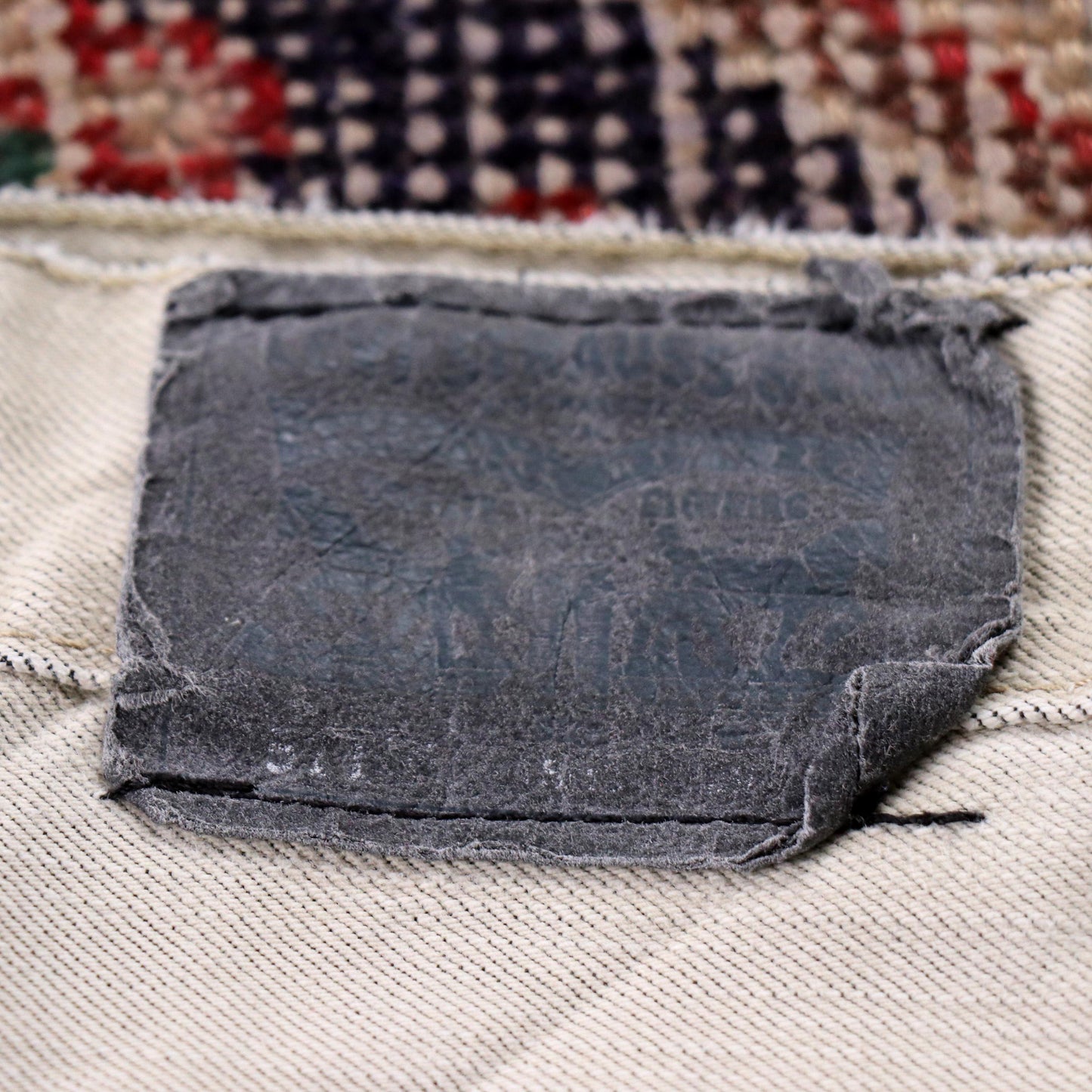 Levi's W28 L28 Straight Beige Denim Jeans