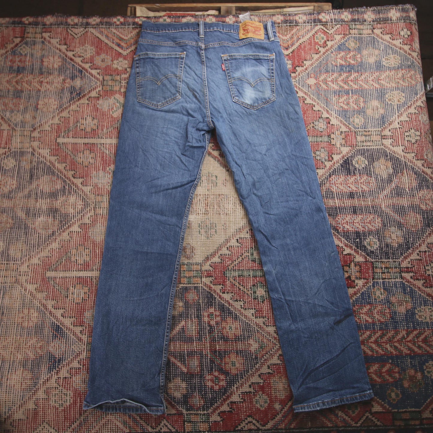 Levi's 514 W32 L30 Straight Leg Classic Ripped Style Blue Denim Jeans