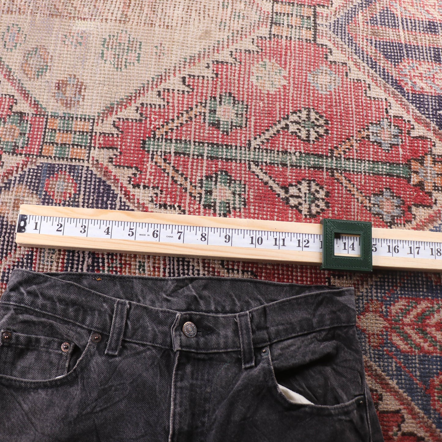 Levi's 550 Red Tab W28 L26 Tapered Leg Relaxed Fit Grey Denim Jeans