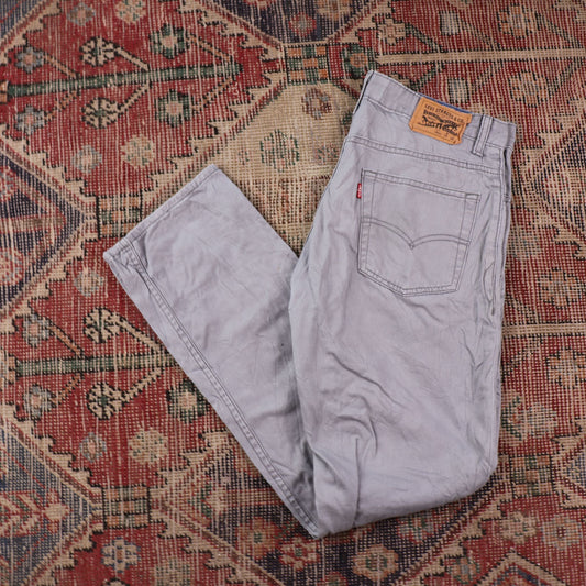 Levi's W32 L30 Straight Leg Grey Denim Jeans