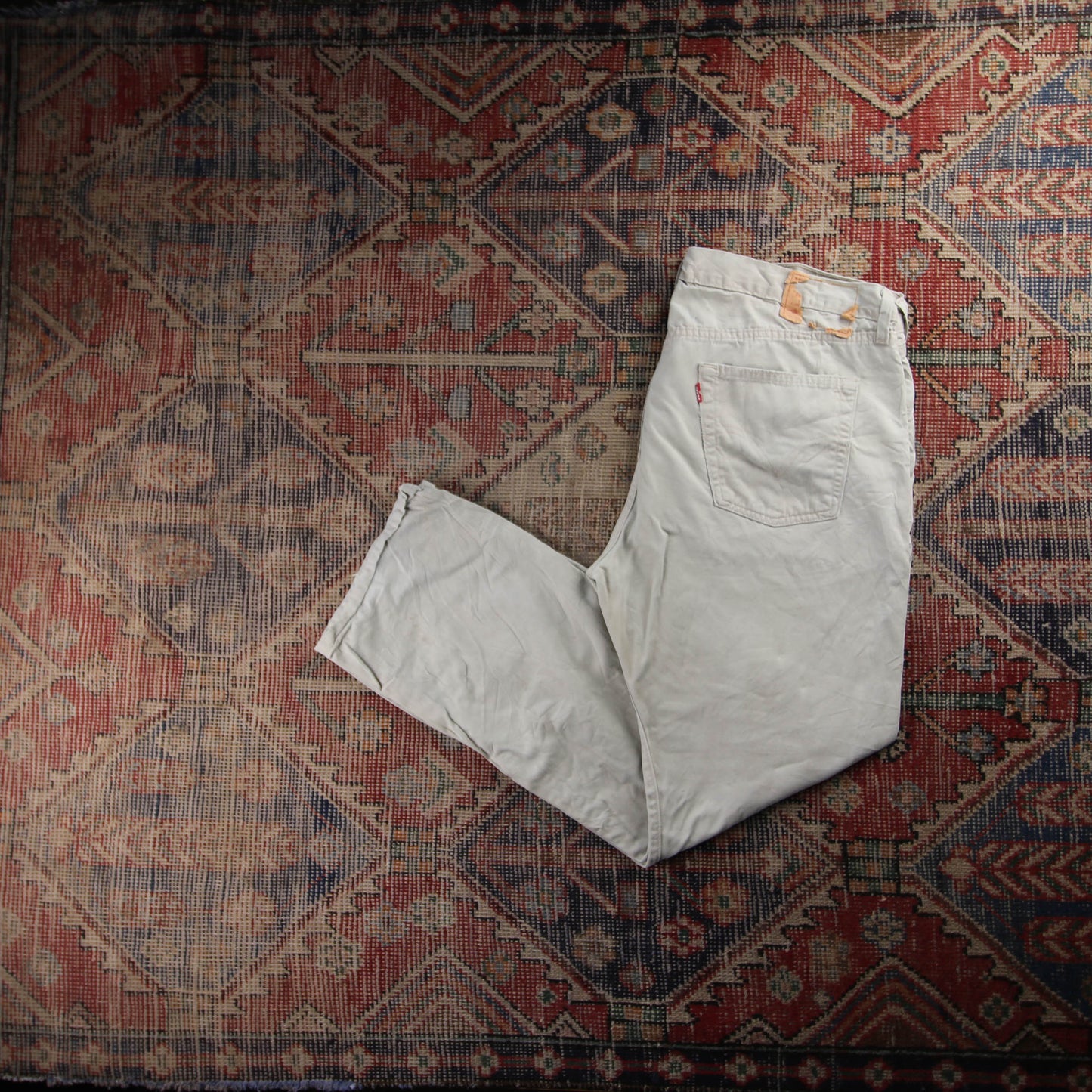 Levi's Red Tab W38 L29 Relaxed Fit Beige Denim Jeans