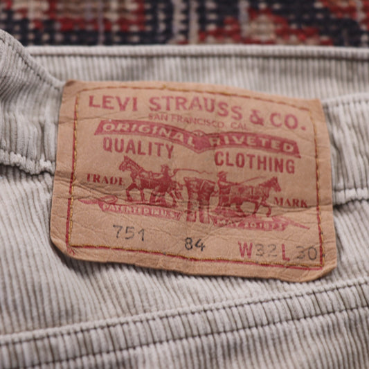 Levi's 751 W32 L28 Straight Leg White Corduroy Trousers