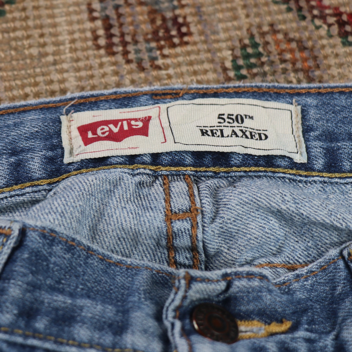 Levi's 550 W28 L22 Tapered Leg Relaxed Fit Blue Denim Jeans