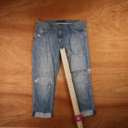 Levi's 514 Red Tab W36 L25 Straight Leg Classic Ripped Style Blue Denim Jeans