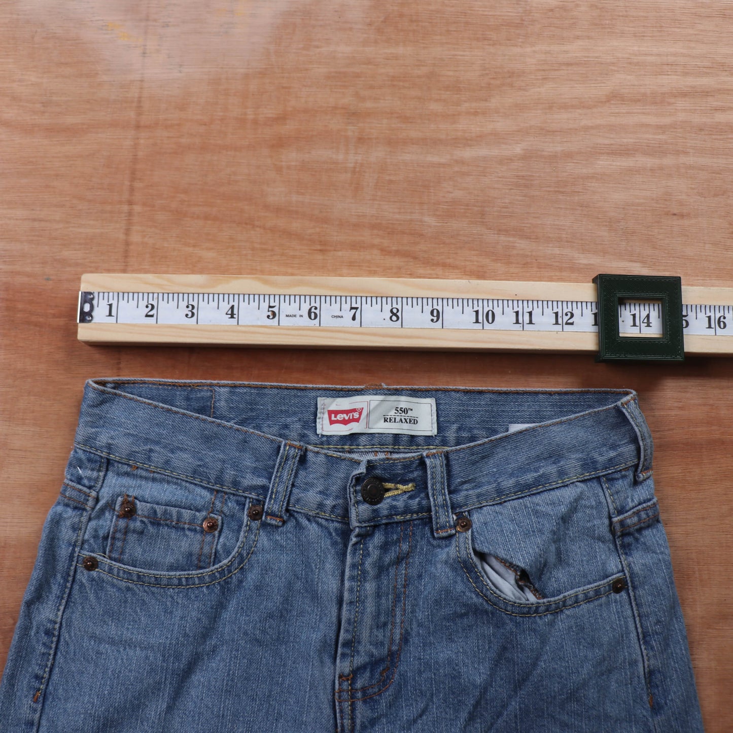 Levi's 550 Red Tab W28 L27 Tapered Leg Relaxed Fit Blue Denim Jeans