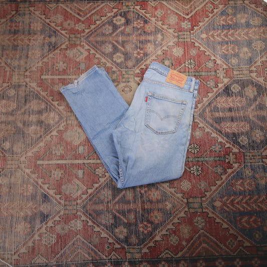 Levi's 504 W36 L29 Straight Leg Regular Fit Classic Ripped Style Blue Denim Jean