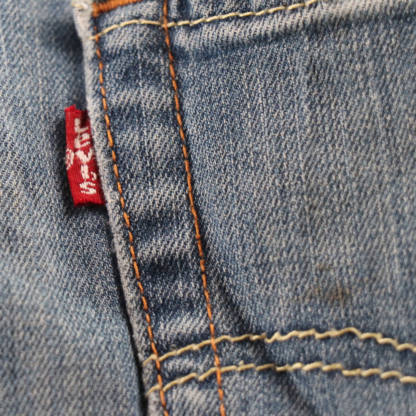 Levi's 550 Red Tab W36 L25 Tapered Leg Relaxed Fit Blue Denim Jeans