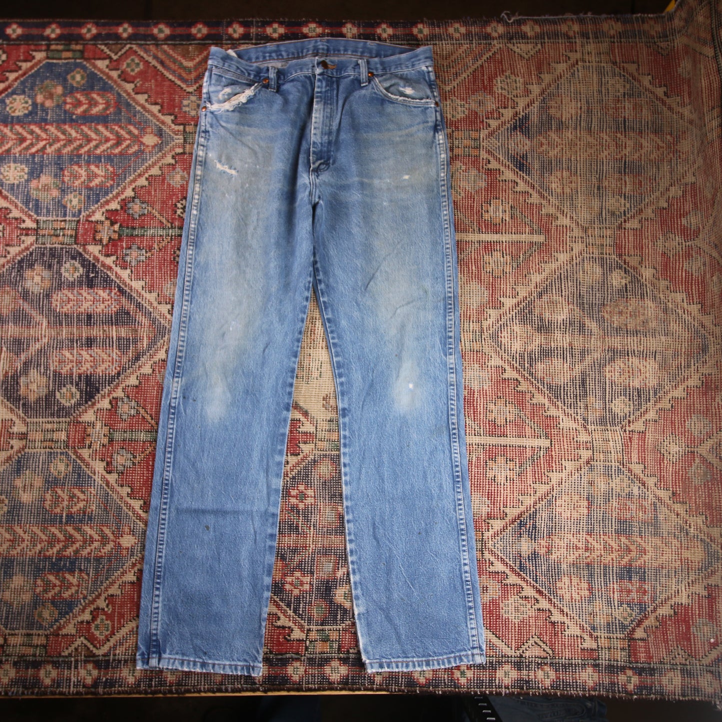 Wrangler W34 L30 Straight Leg Relaxed Fit Blue Denim Jeans